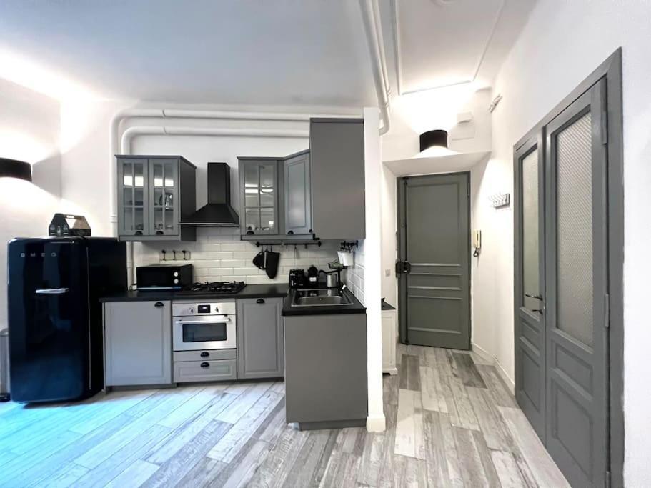 Modern Apartment Near The Vatican روما المظهر الخارجي الصورة